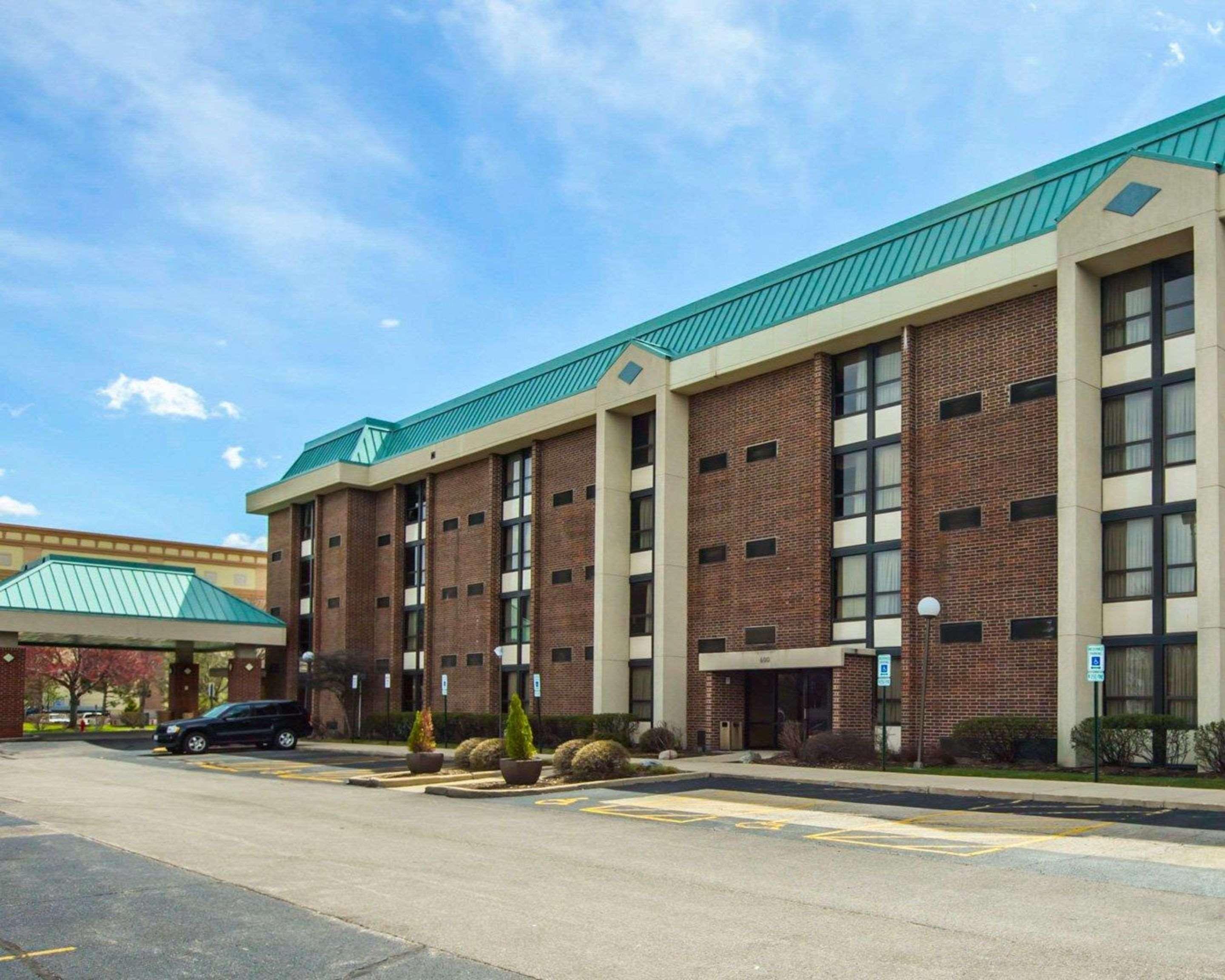 Quality Inn Schaumburg - Chicago Near The Mall Exteriör bild