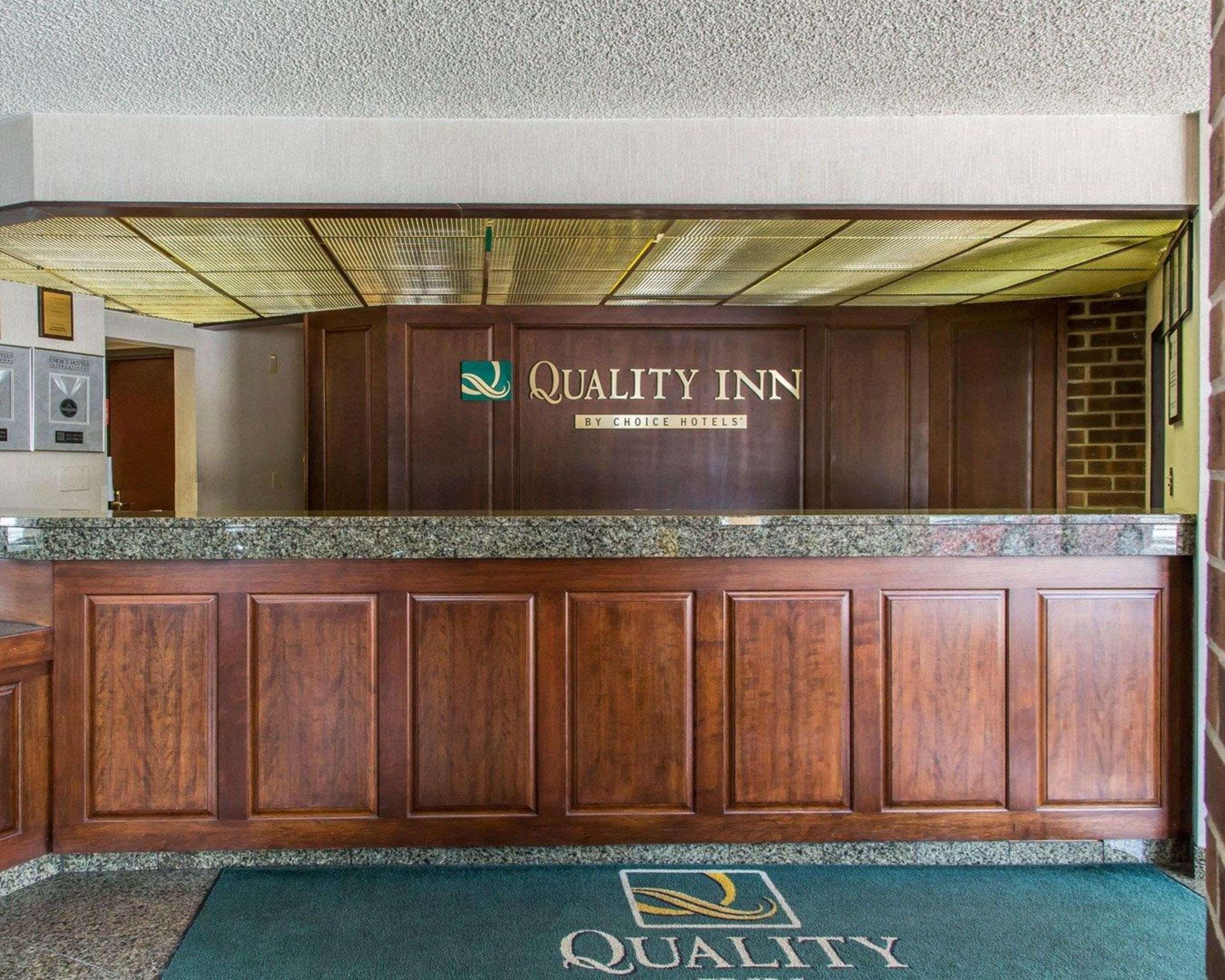 Quality Inn Schaumburg - Chicago Near The Mall Exteriör bild