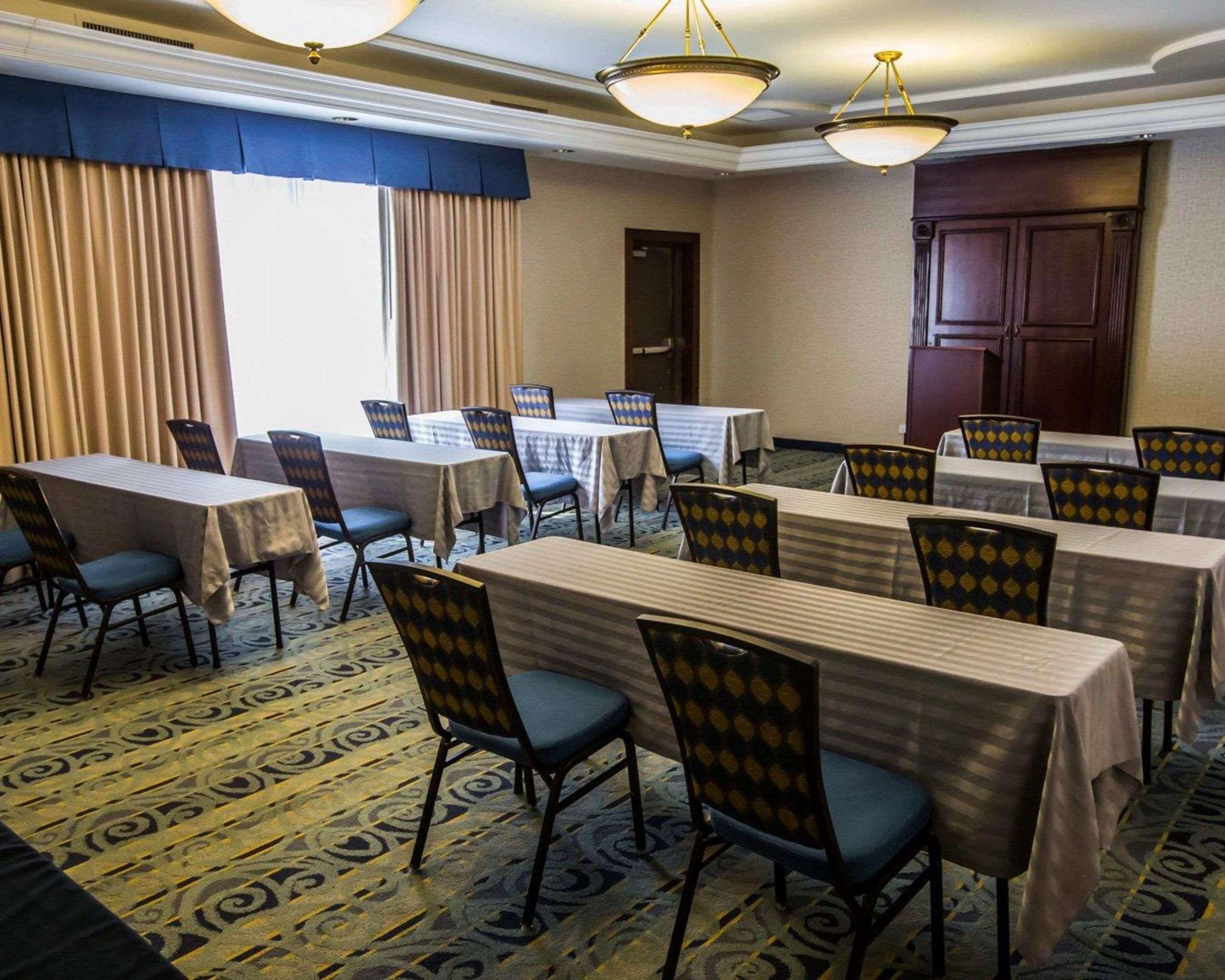 Quality Inn Schaumburg - Chicago Near The Mall Exteriör bild