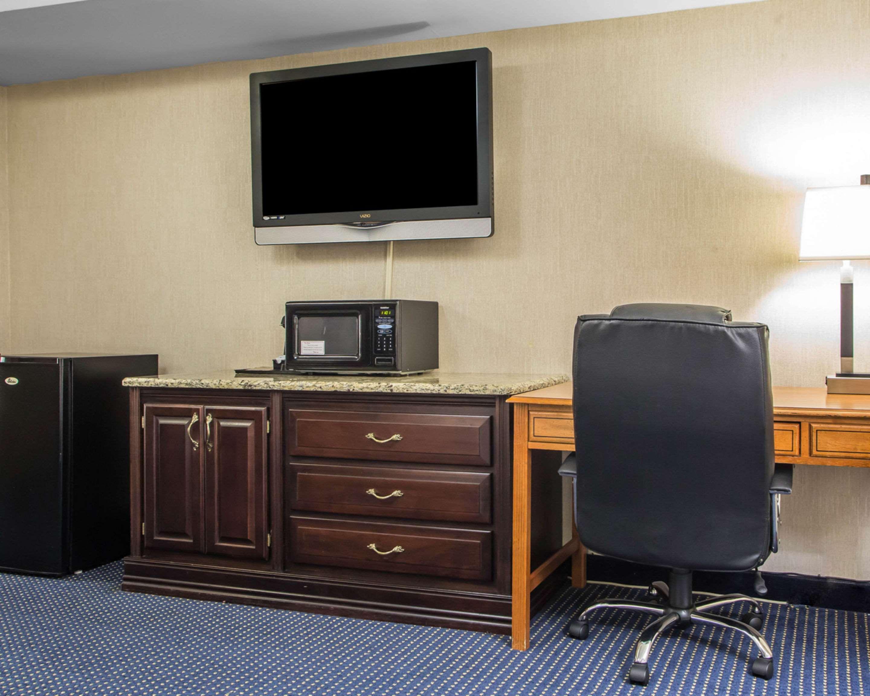 Quality Inn Schaumburg - Chicago Near The Mall Exteriör bild