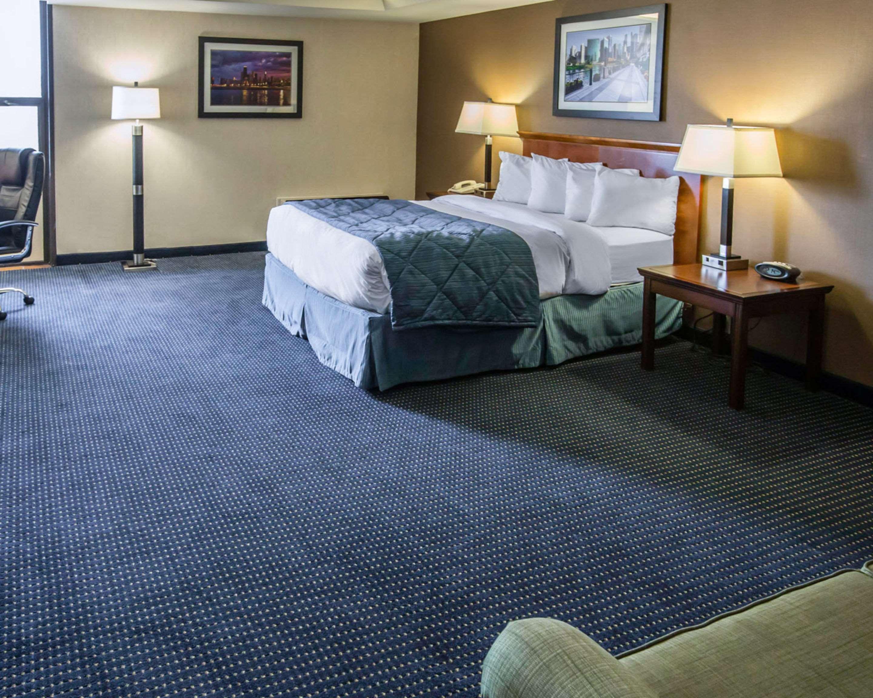 Quality Inn Schaumburg - Chicago Near The Mall Exteriör bild