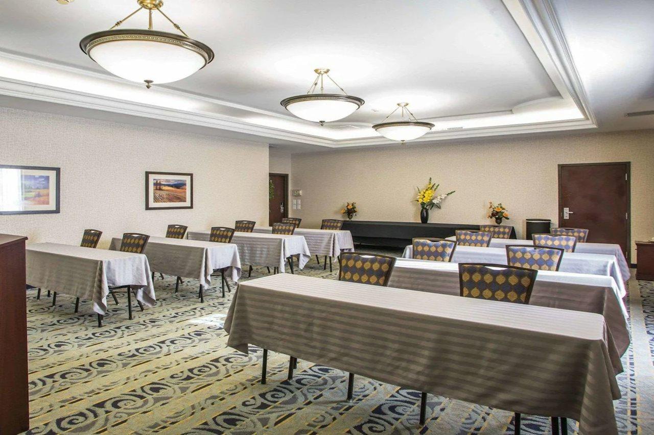 Quality Inn Schaumburg - Chicago Near The Mall Exteriör bild