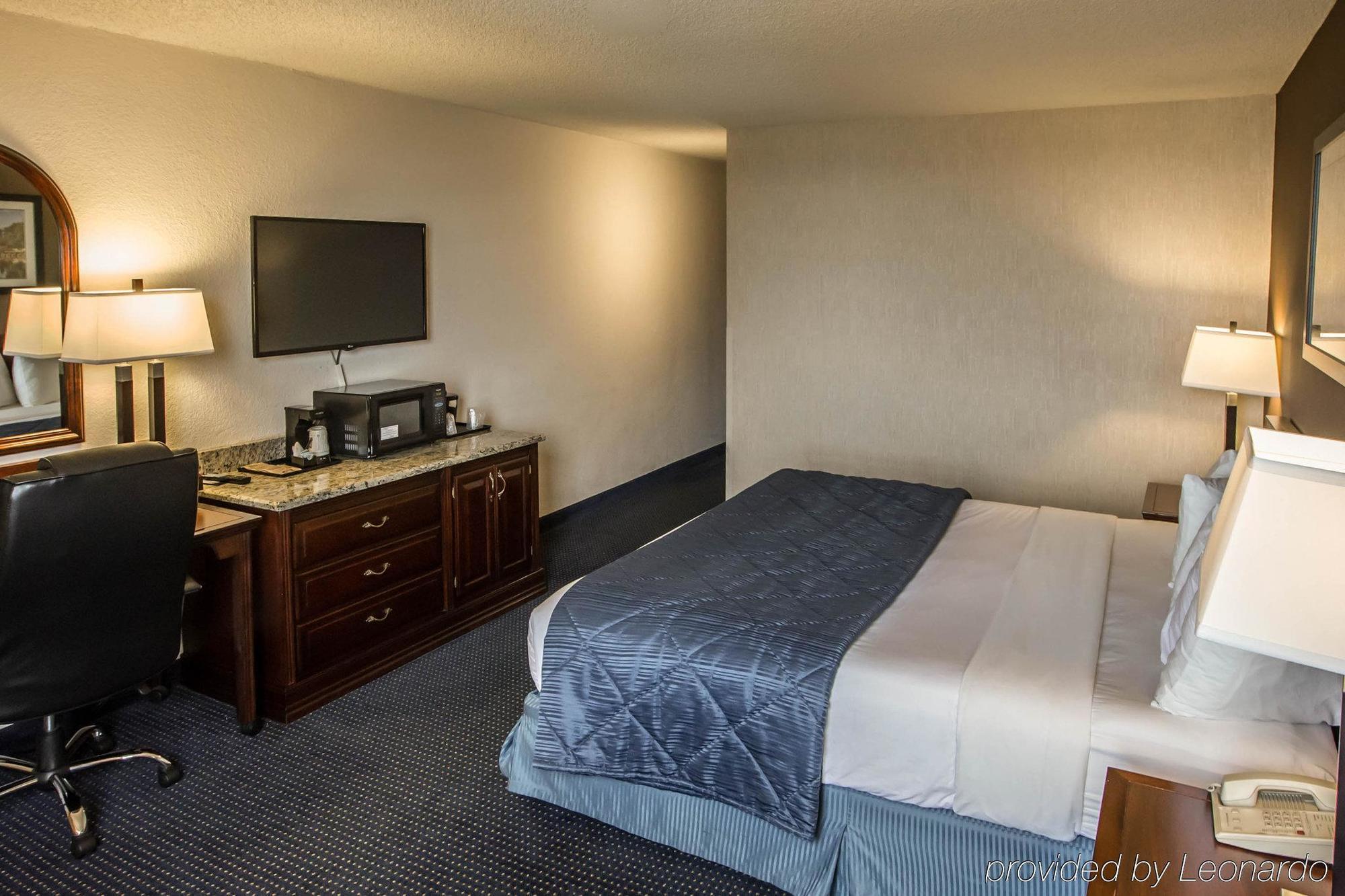 Quality Inn Schaumburg - Chicago Near The Mall Exteriör bild