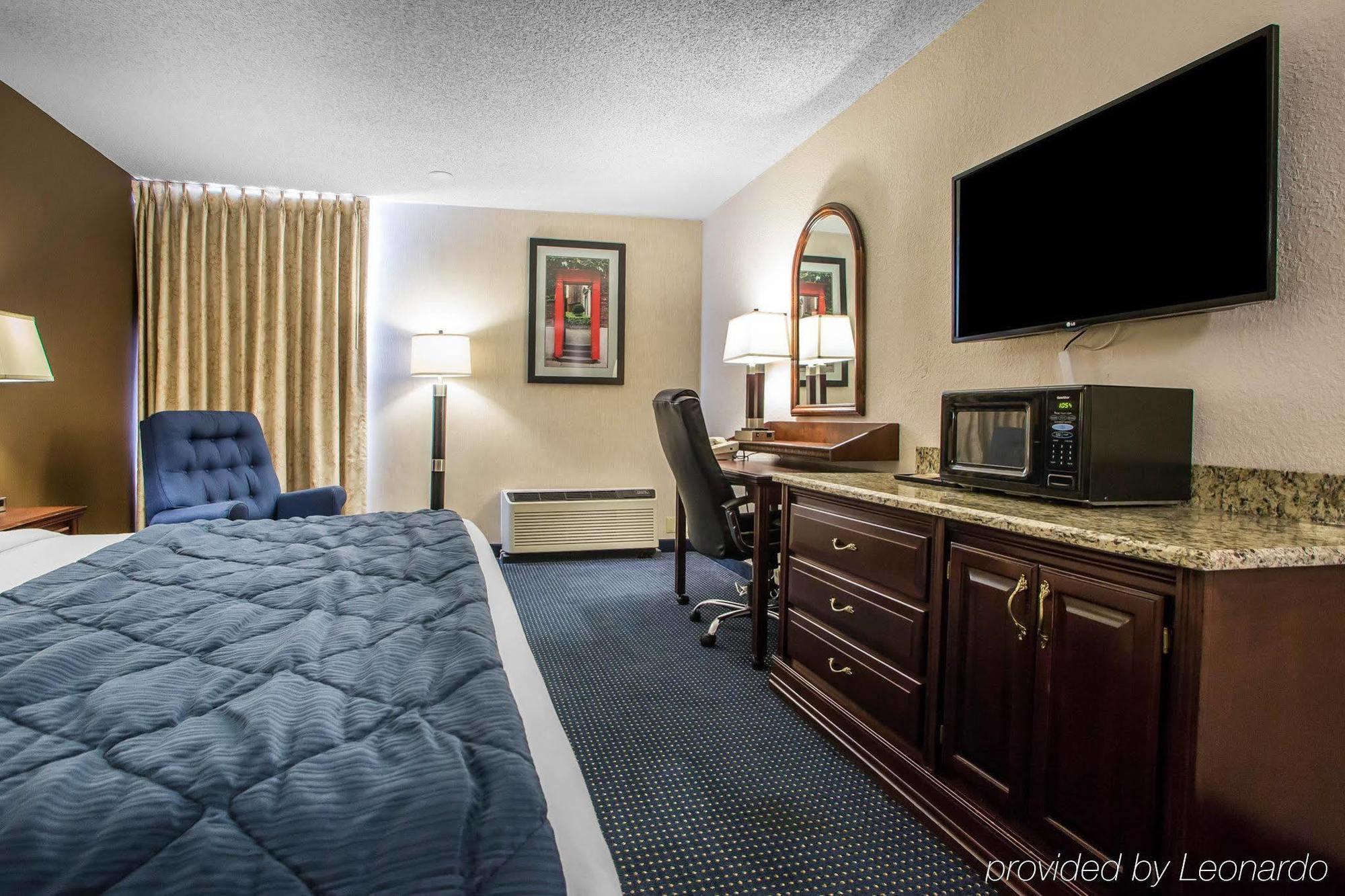 Quality Inn Schaumburg - Chicago Near The Mall Exteriör bild